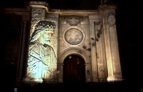 VIDEOMAPPING CRISTO EN PIEDRA Cristo en piedra proyectado sobre la fachada de la Catedral de Granada